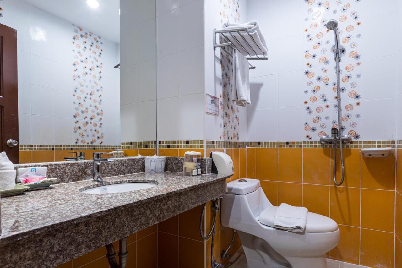 נונטאבורי 24@Home Hotel מראה חיצוני תמונה