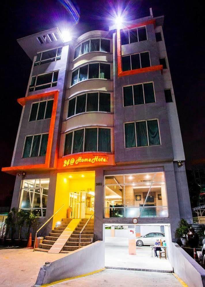 נונטאבורי 24@Home Hotel מראה חיצוני תמונה